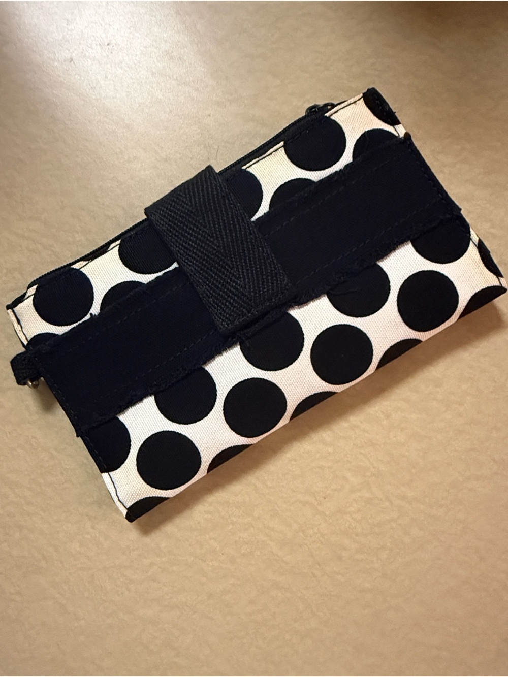 Thirty-one Retro Metro Wallet